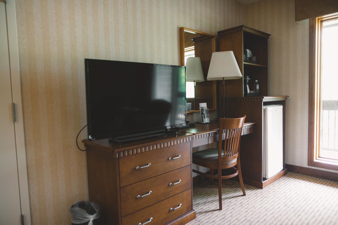Wasagaming Elkhorn Resort, Spa, And Conference Centre المظهر الخارجي الصورة