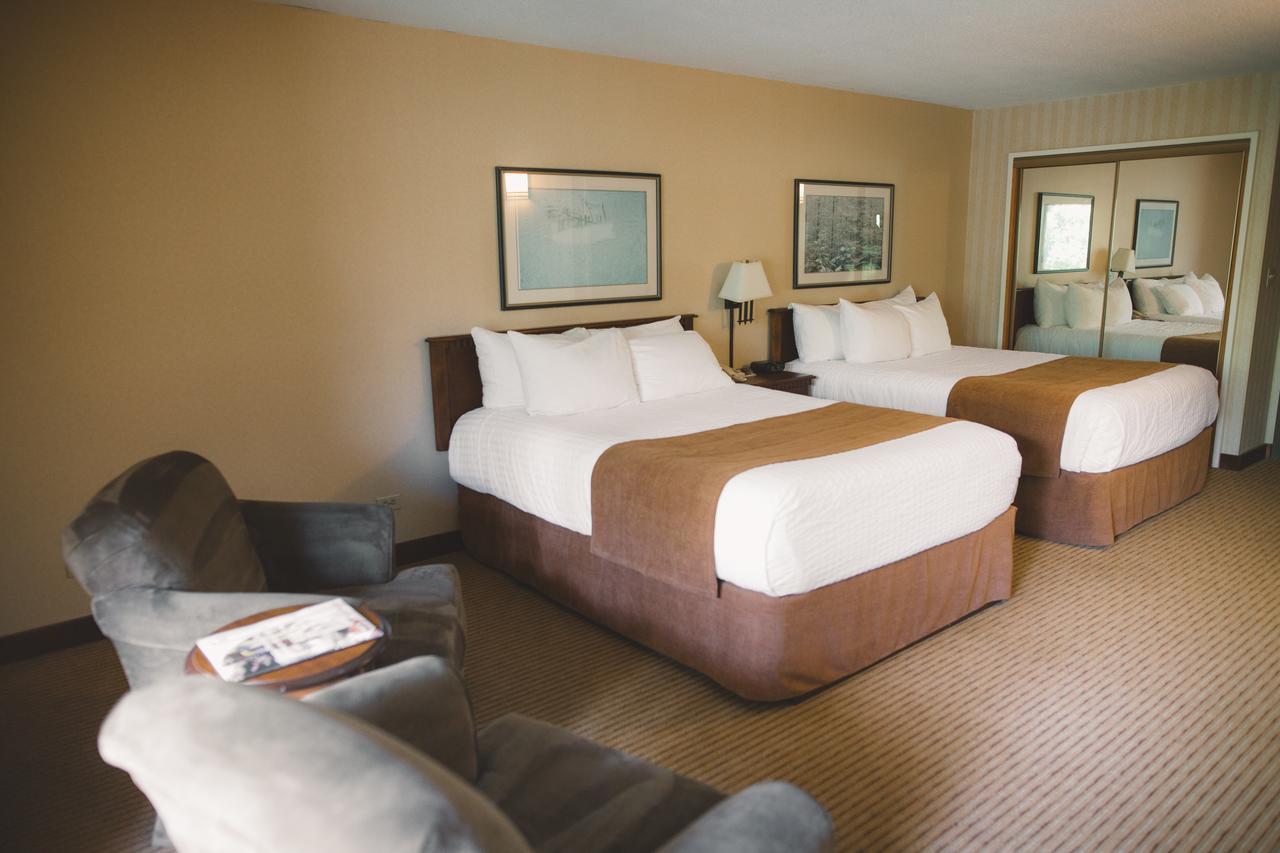 Wasagaming Elkhorn Resort, Spa, And Conference Centre المظهر الخارجي الصورة