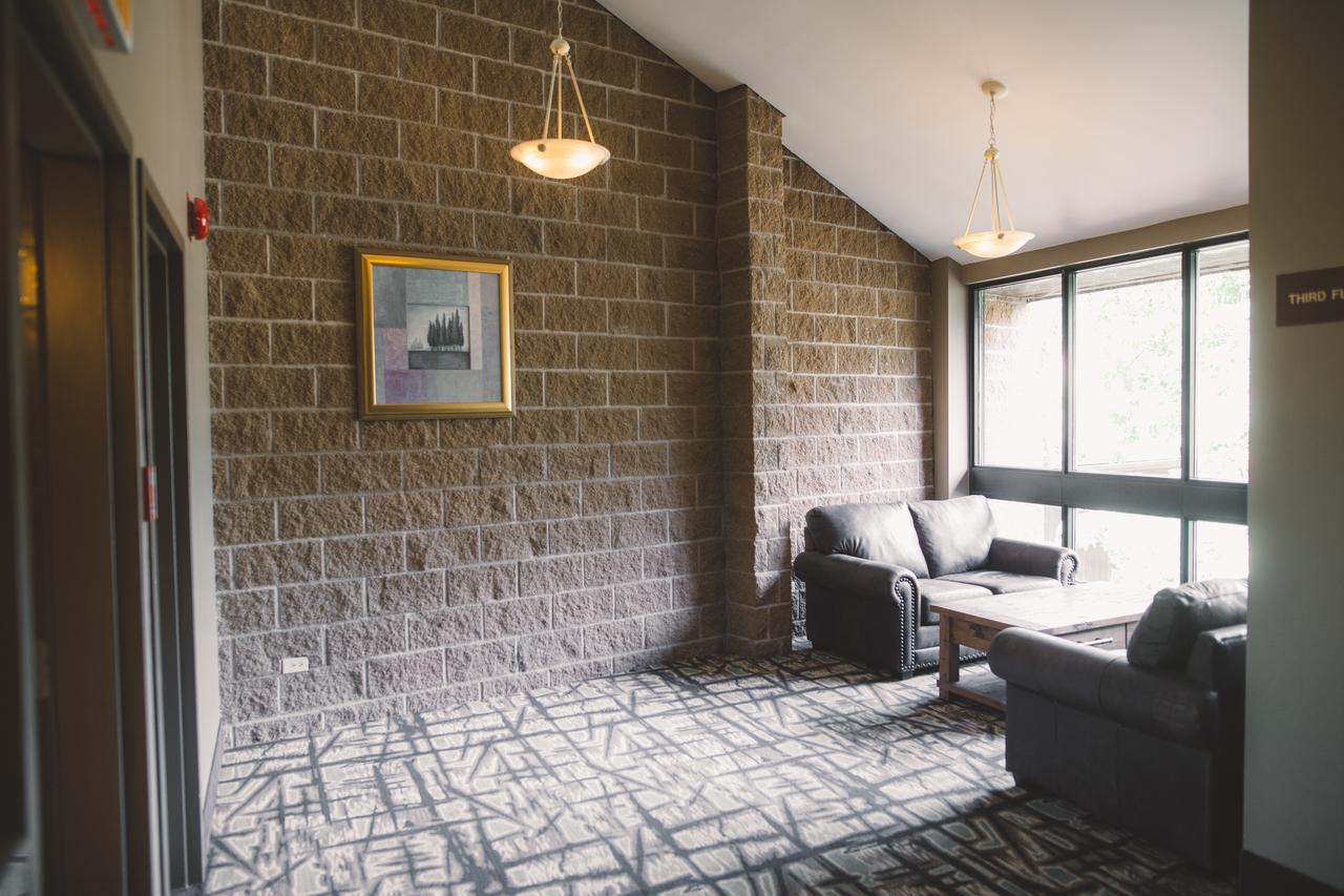 Wasagaming Elkhorn Resort, Spa, And Conference Centre المظهر الخارجي الصورة